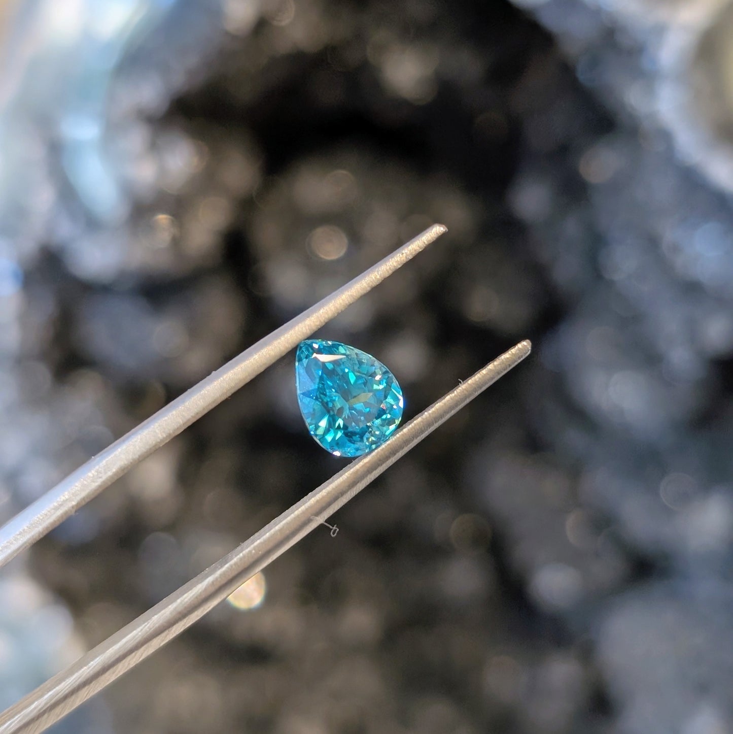 Pear Blue Zircon, 2.00cts