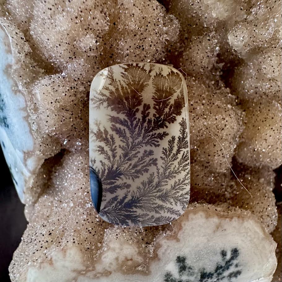 Dendritic Agate