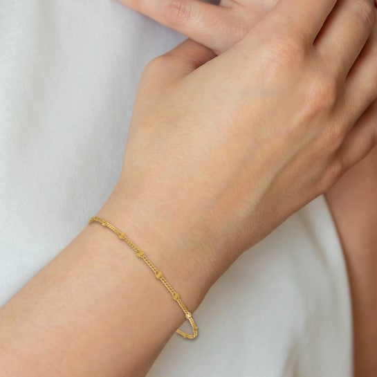 Disc station bracelet