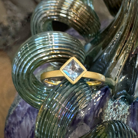 Alexandrite Yum Drop