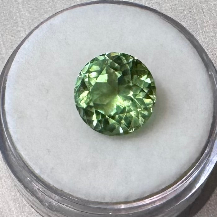 Mint Peridot 4.51ct