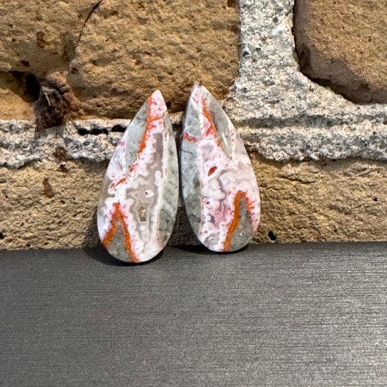 Lava Flow Jasper  2=23.96C