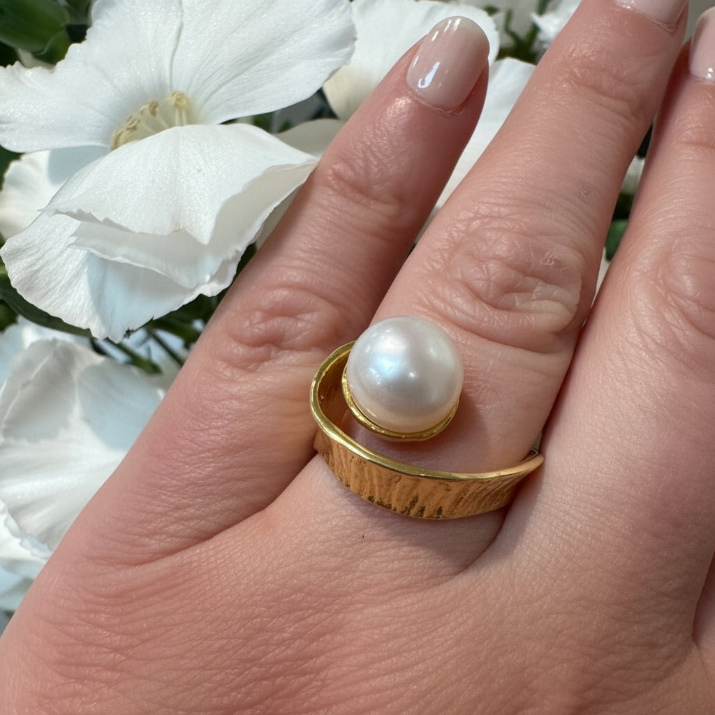 "Seaweed" Pearl Ring