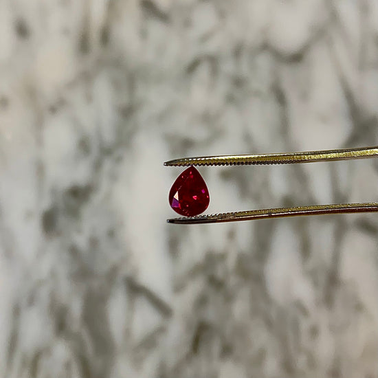 Ruby Pear, 1.06cts