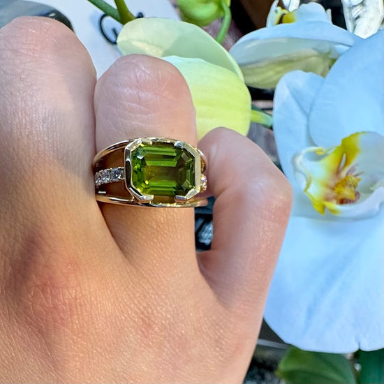 "Vicki" with Peridot