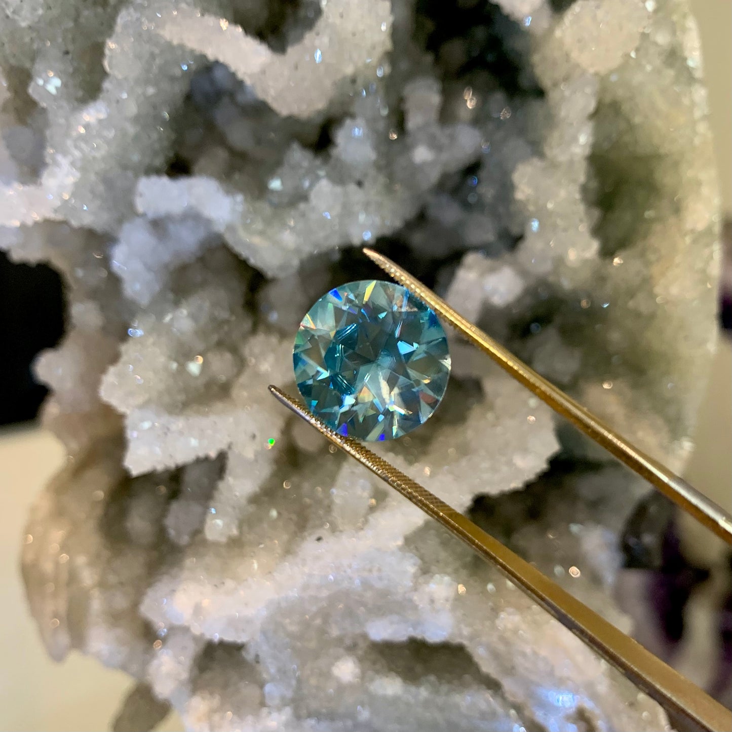 Antique Round Blue Zircon, 13.93ct