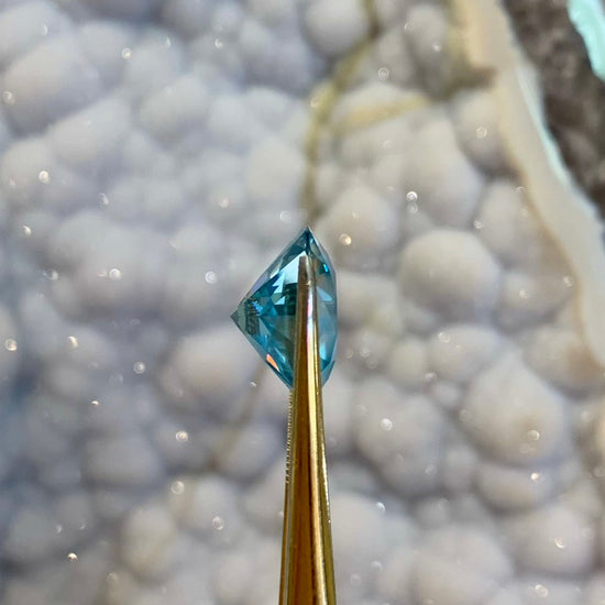 Antique Round Blue Zircon, 13.93ct