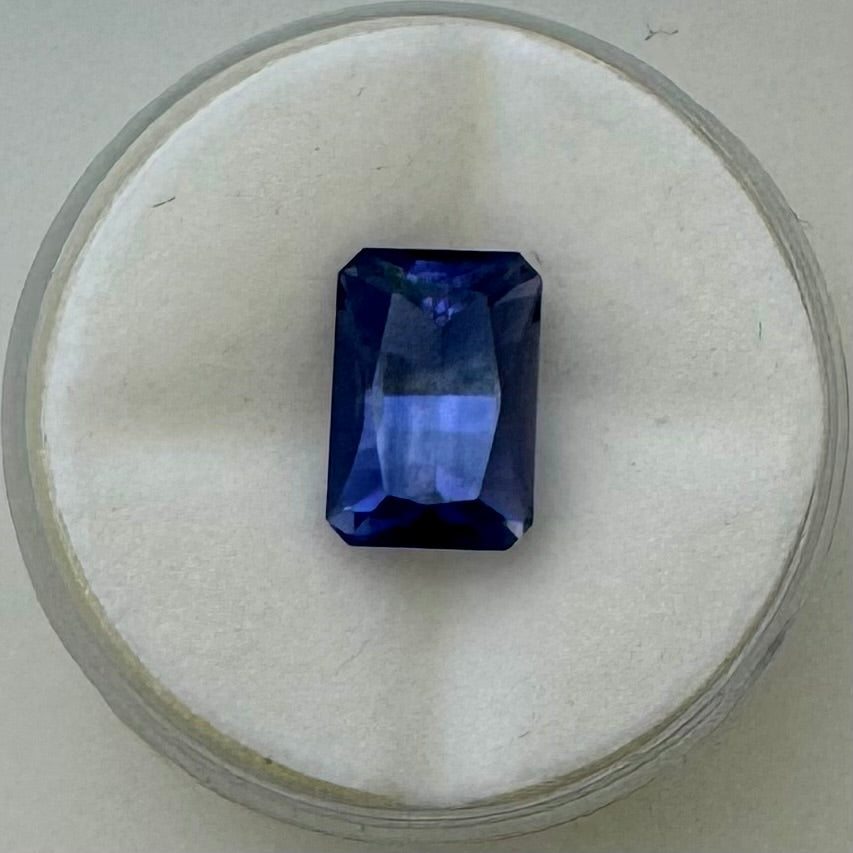Barions Cut Iolite, 2.43CT