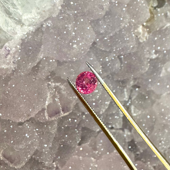 Round Pink Spinel, 1.02CT