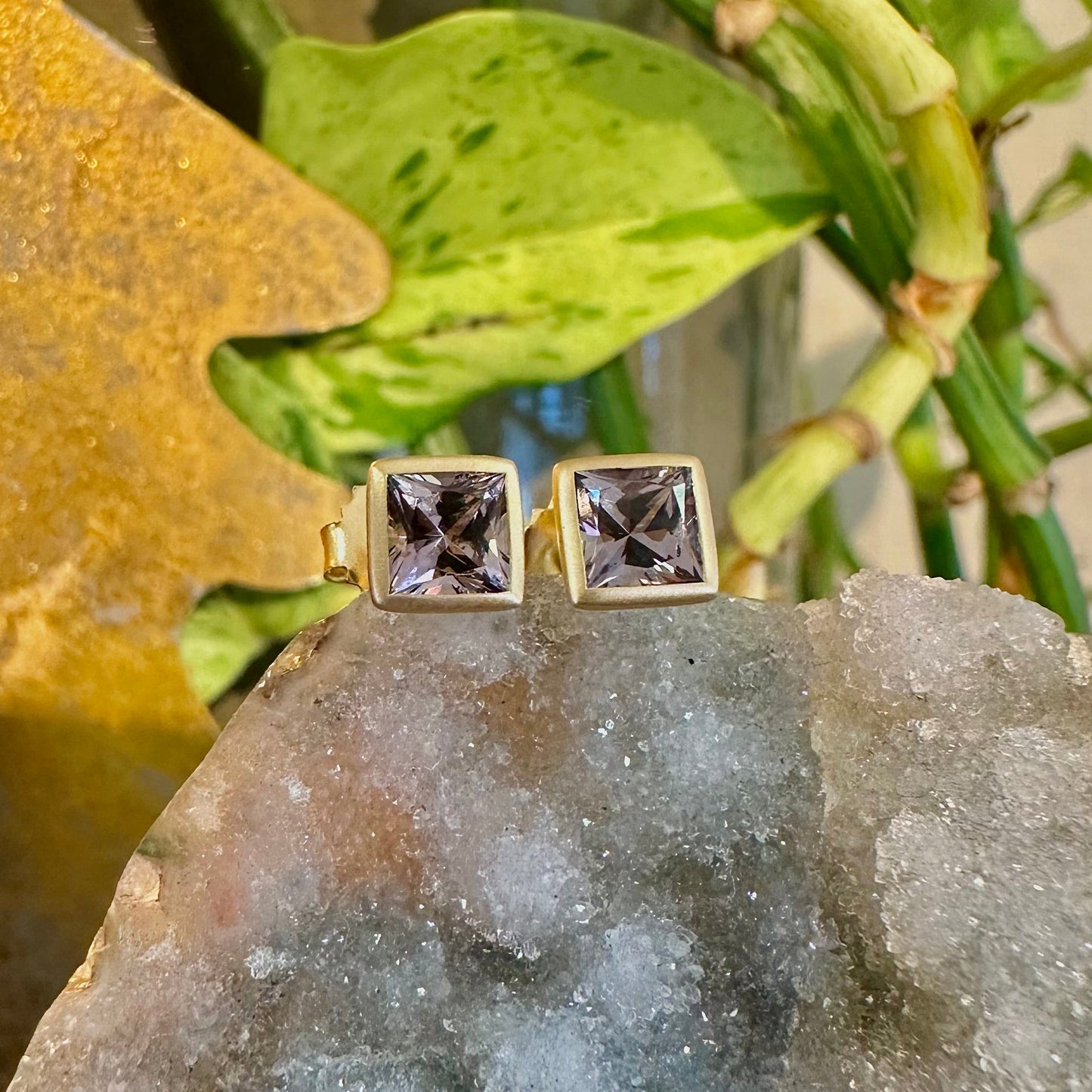 Grey Spinel Bezel Studs