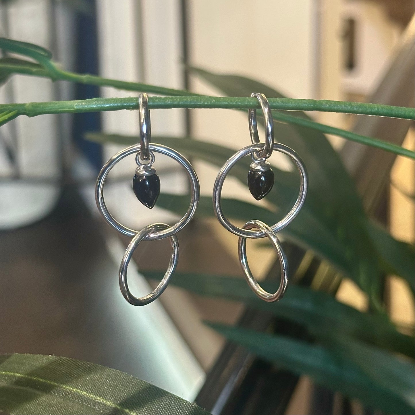 Pendulum Earring