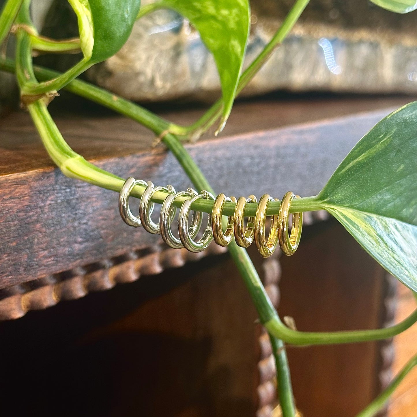 Classic Huggie Hoops