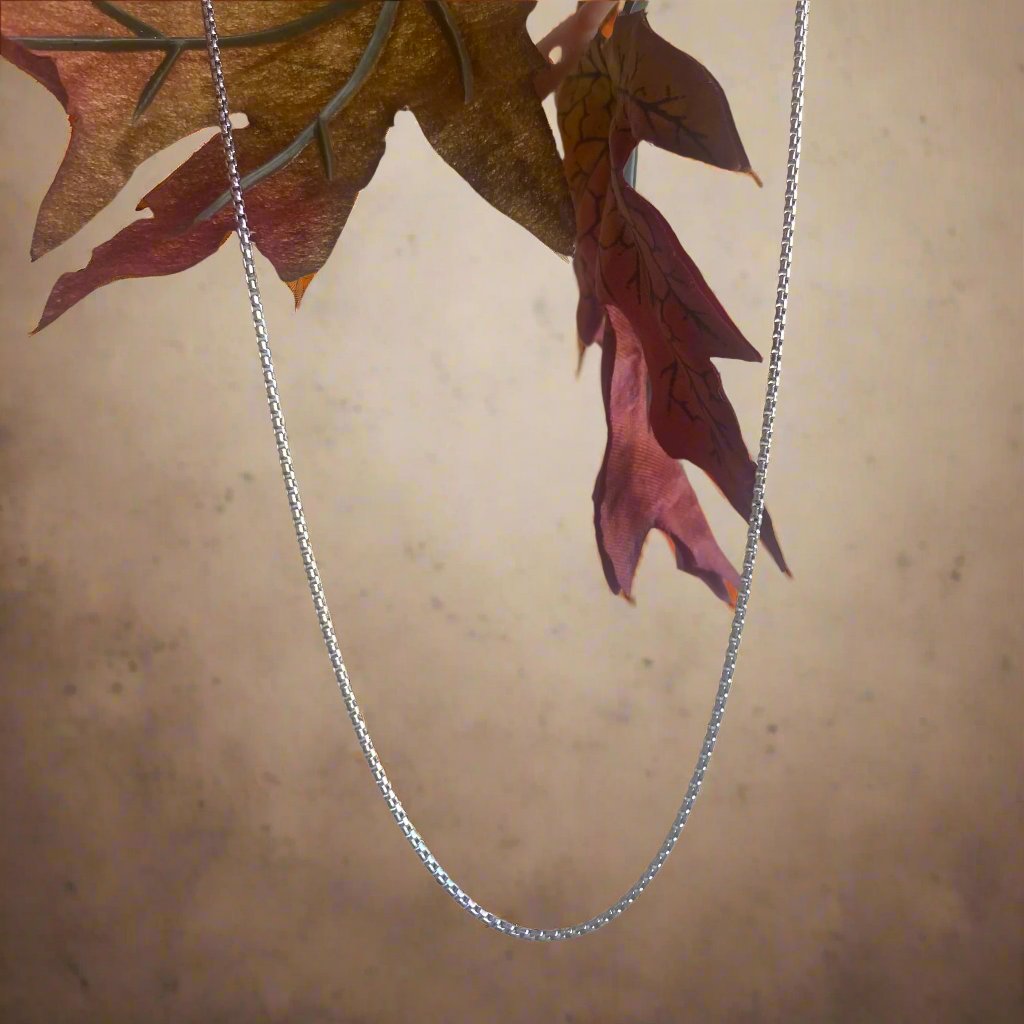 chain hanging 
