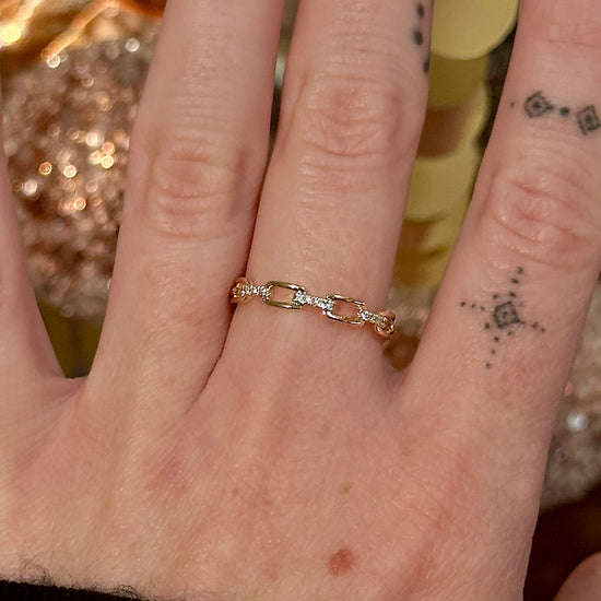 Diamond Link Band