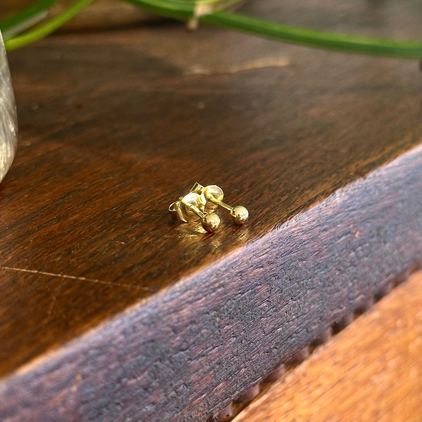 Light Weight Gold Ball Studs