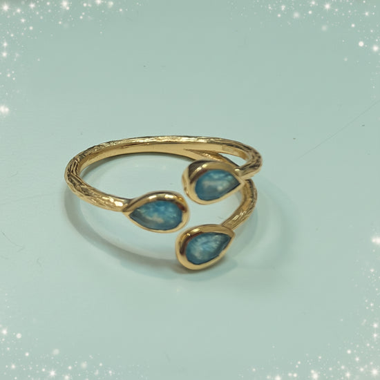 "Sparkles" Three Stone Ring