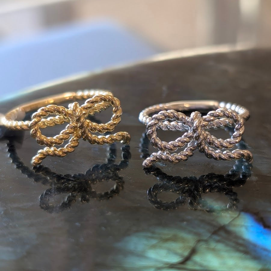 'Bow' Ring