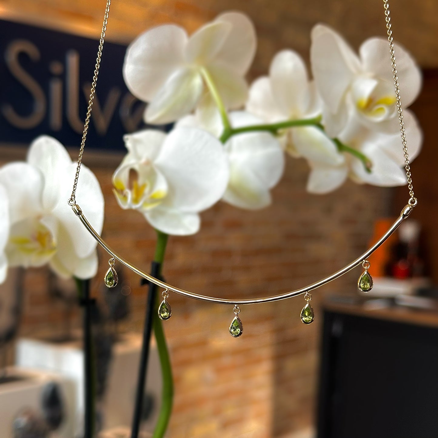 Pear Bezel Smile Necklace