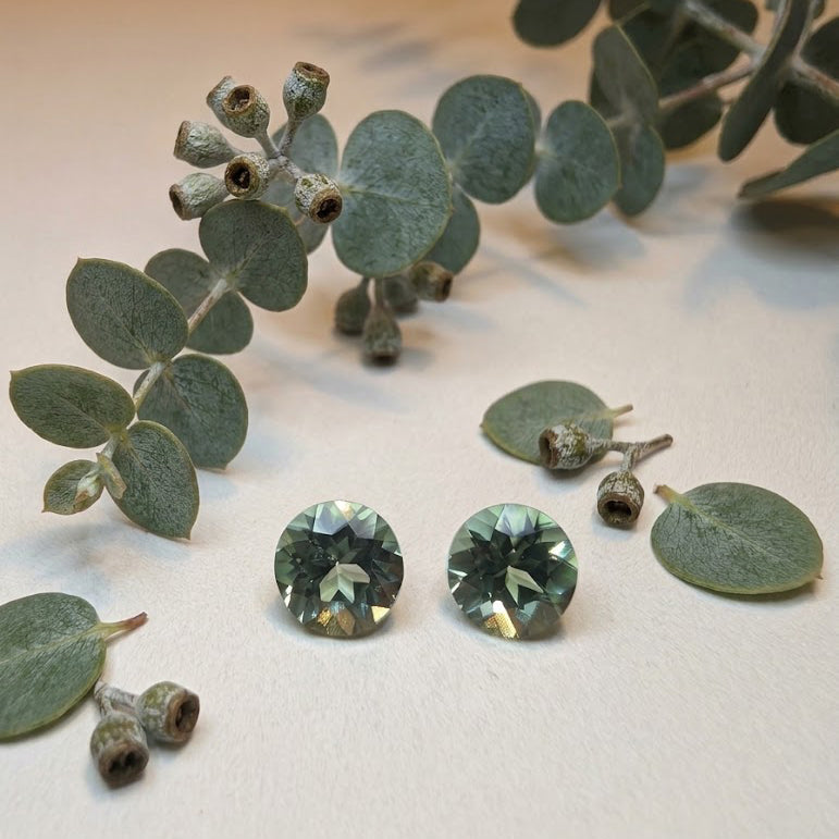 Green Tourmaline, 2=0.52ctw