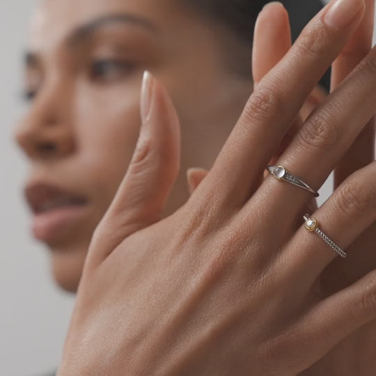 Load and play video in Gallery viewer, Rope Ring with Bezel
