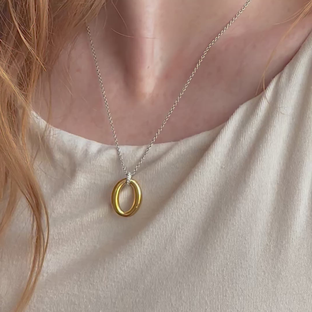 Classic Soft Oval Necklace
