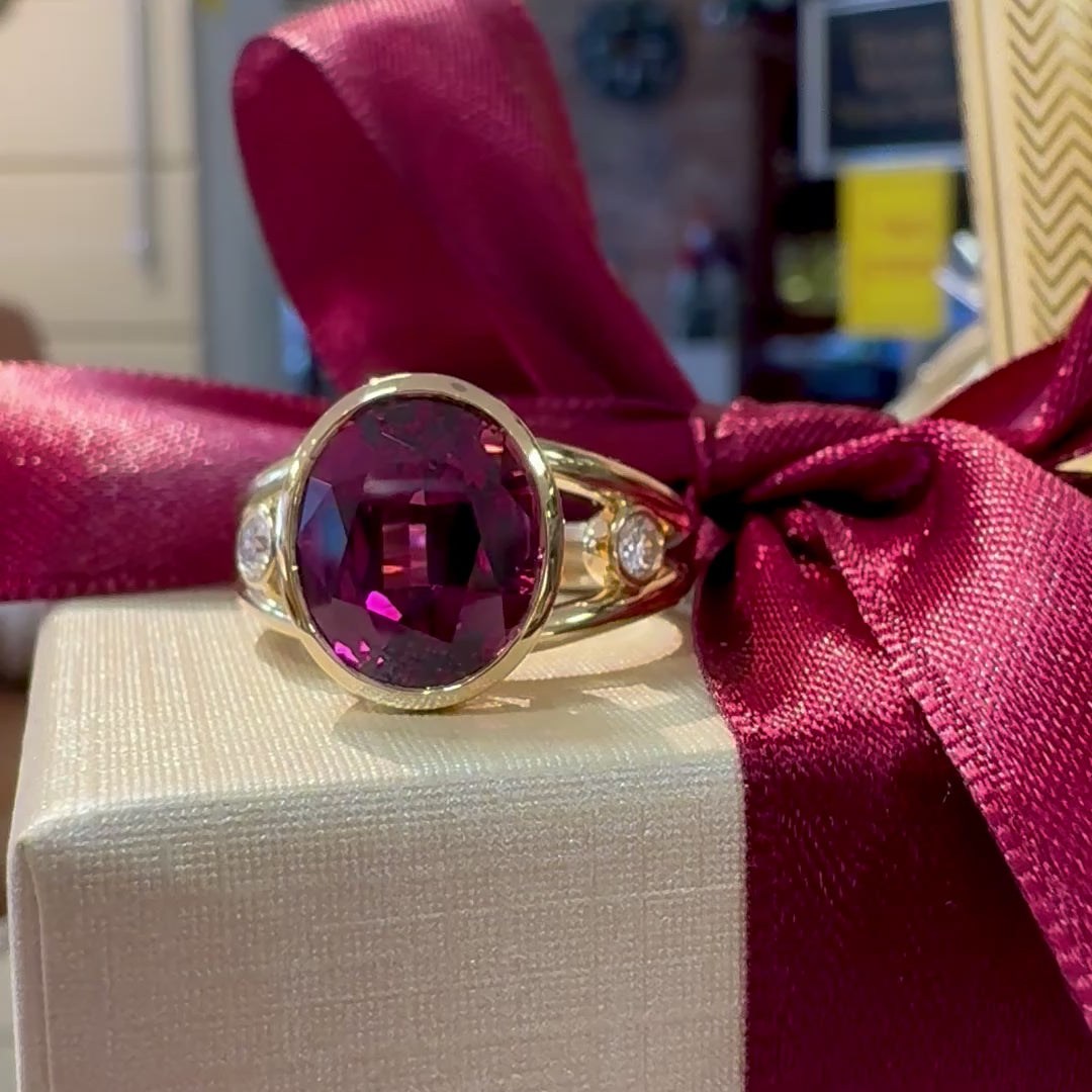 Load and play video in Gallery viewer, The Bardot
