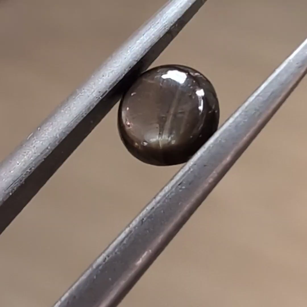 Black 'Star' Sapphire, 0.34cts