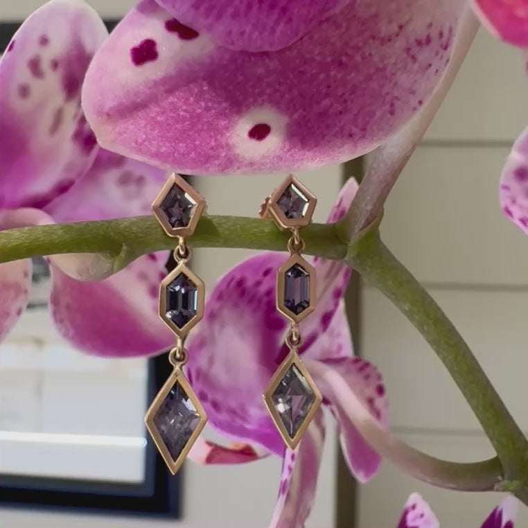 Load and play video in Gallery viewer, Grey Spinel Mixed-Shape Dangle Earrings
