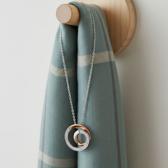 Swirl Circle Necklace
