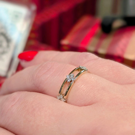 The "Clover" Diamond Band