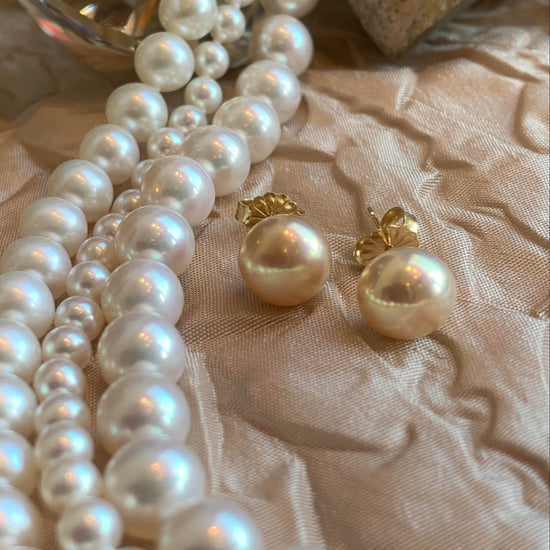 Pearl Button Studs, 8-8.5mm
