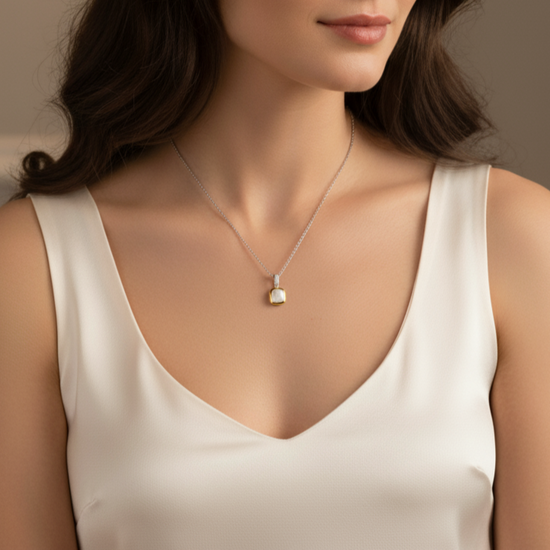 Mother Of Pearl Bezel Necklace